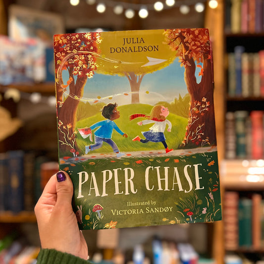Paper Chase (Double Signed First Edition) – Julia Donaldson, Victoria Sandøy