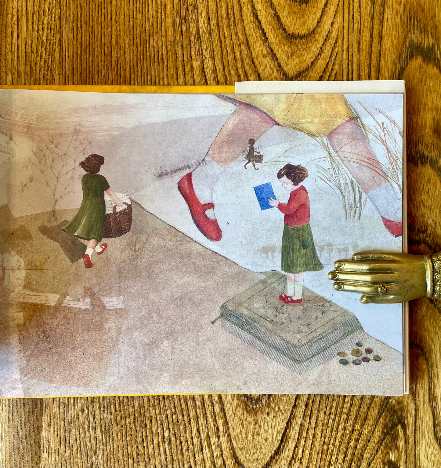 Clara and the Man With Books in His Window – Maria Teresa Andruetto and Martina Trach