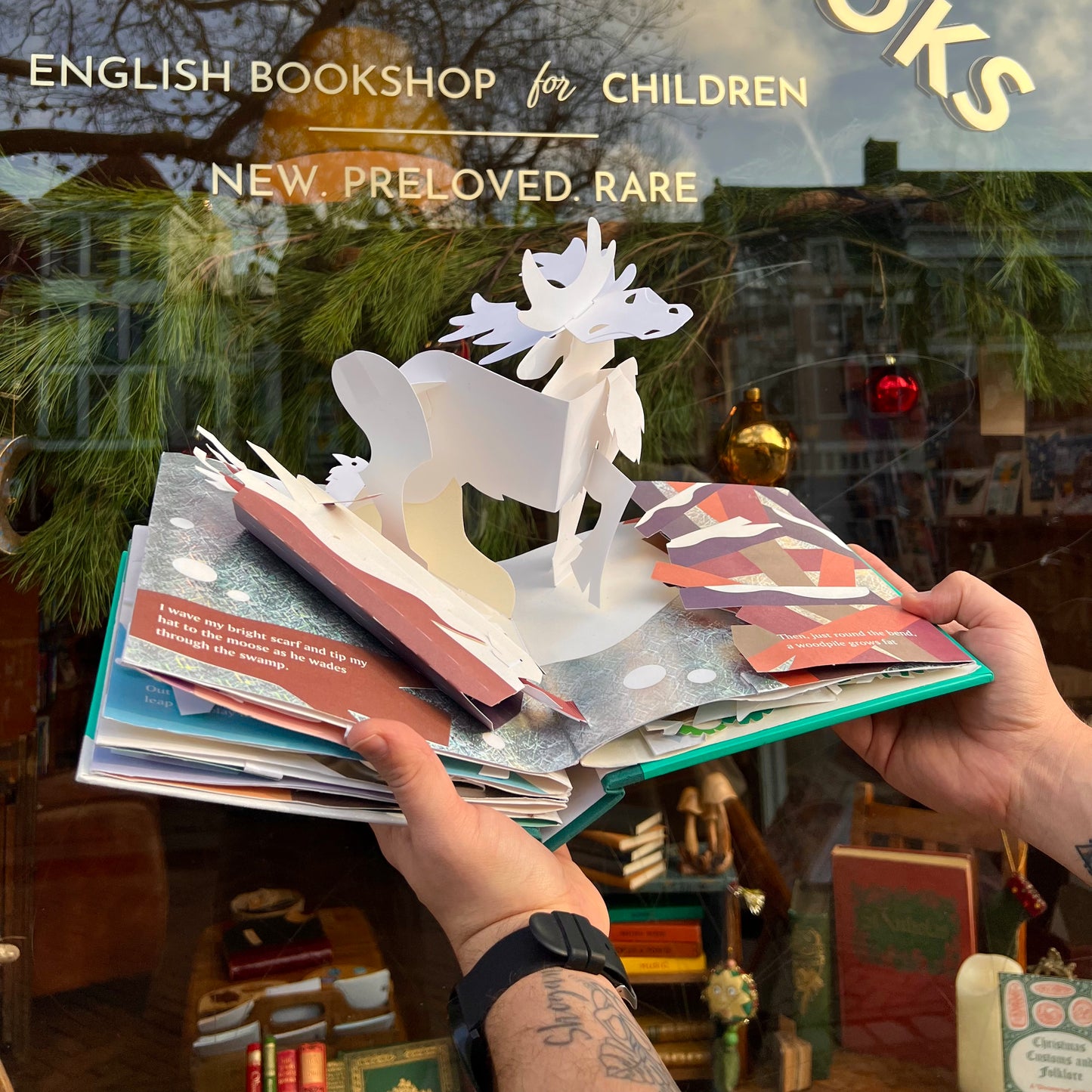 Winter's Tale: An Original Pop-Up Journey – Robert Sabuda