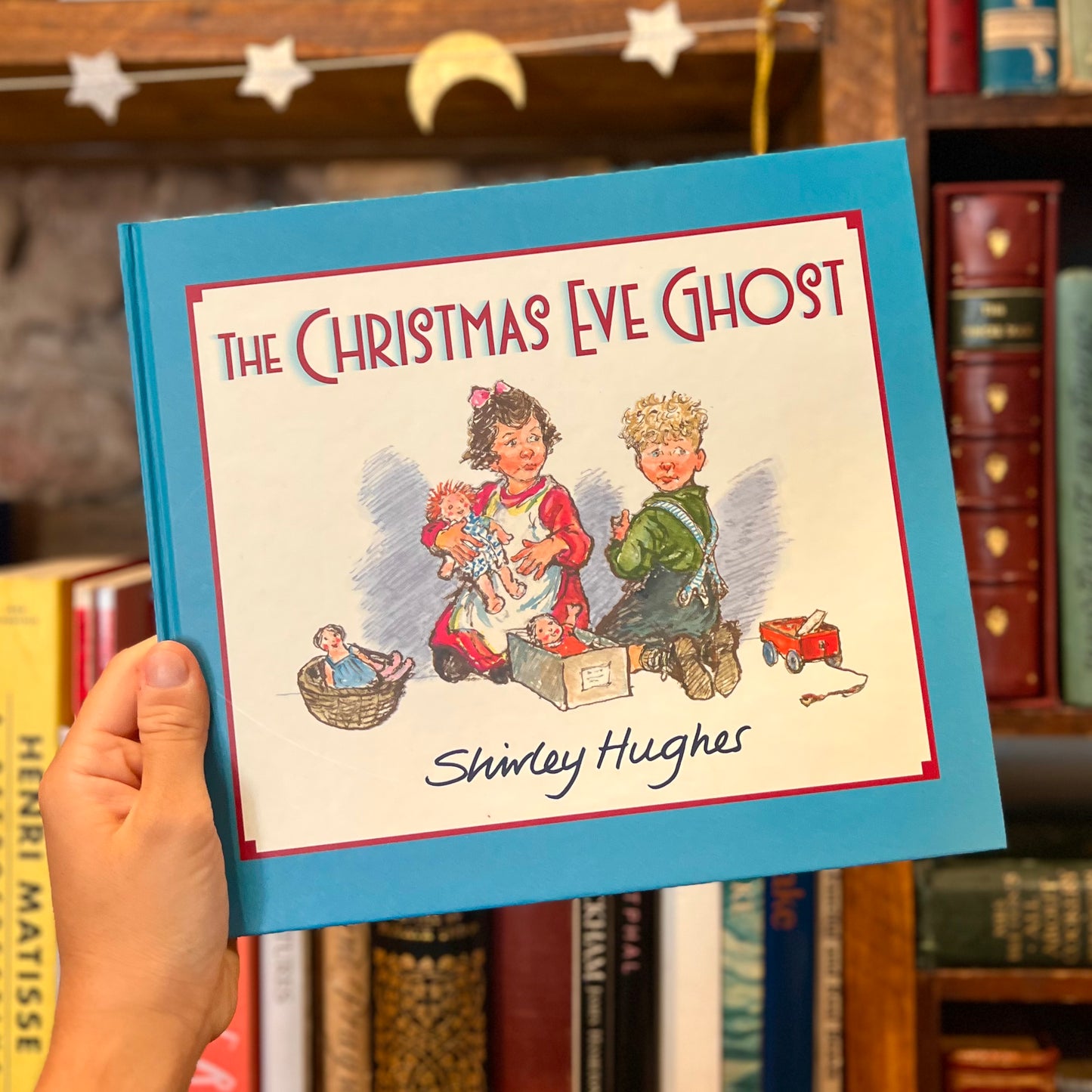 The Christmas Eve Ghost (Rare) – Shirley Hughes