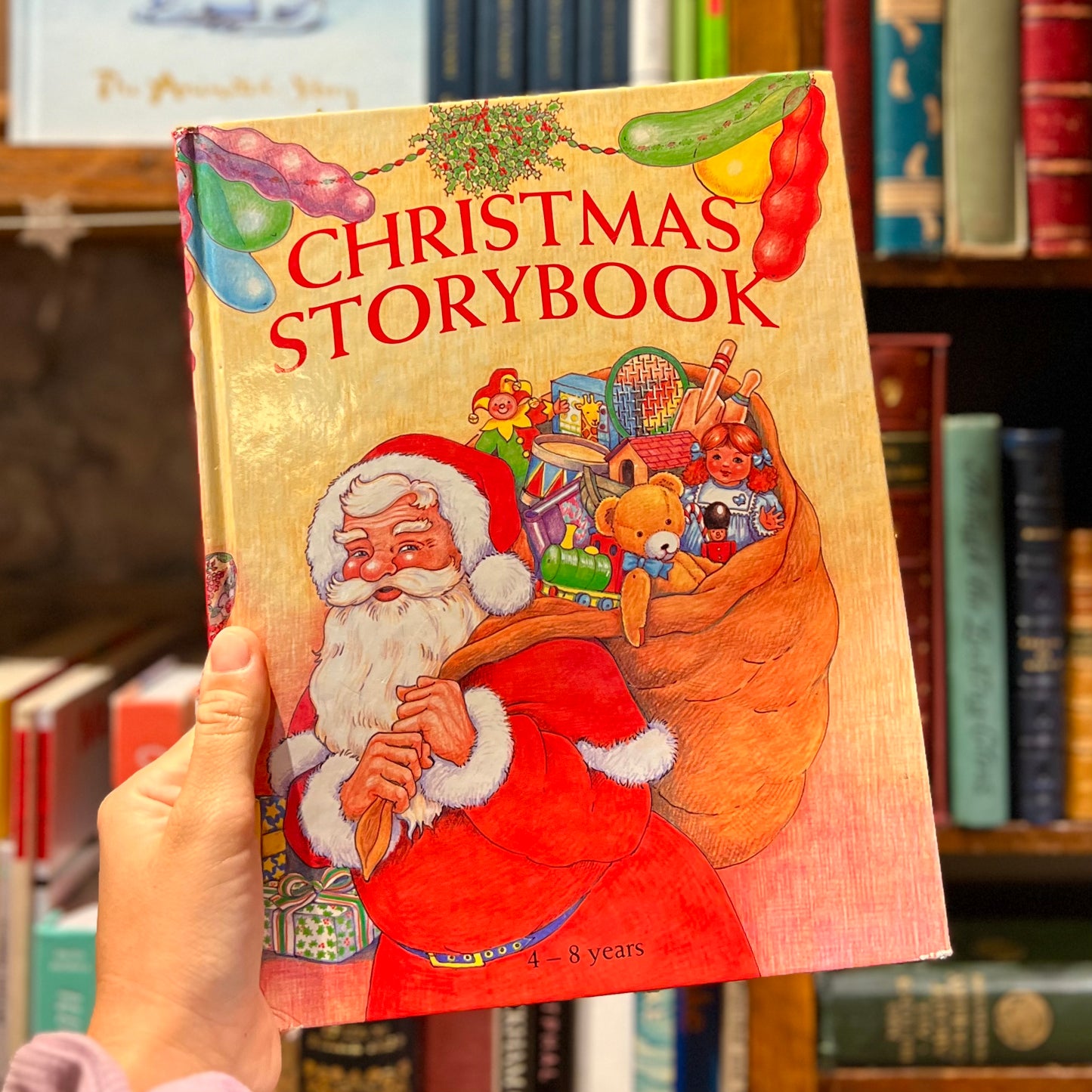 Christmas Storybook – Illustrated by Stephanie Ryder