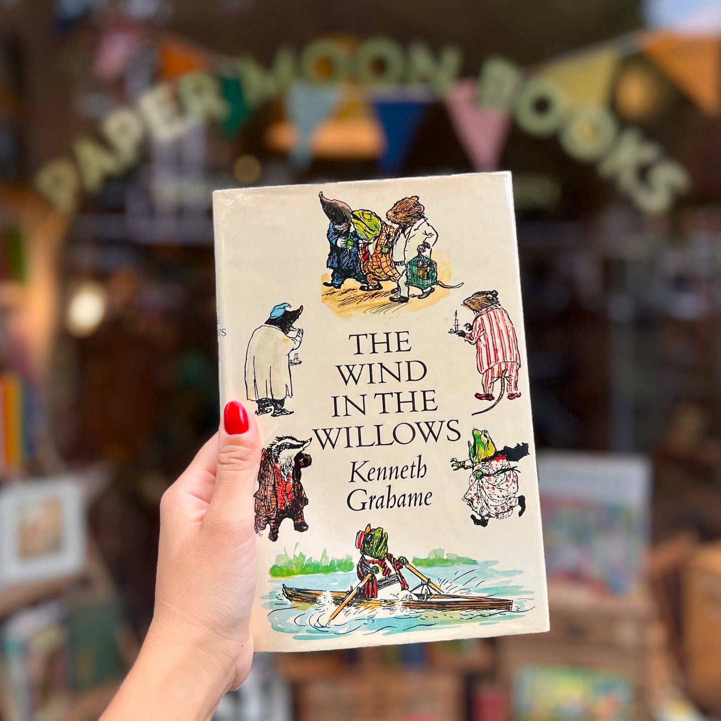 The Wind in the Willows (1974) – Kenneth Grahame and Ernest Shepard