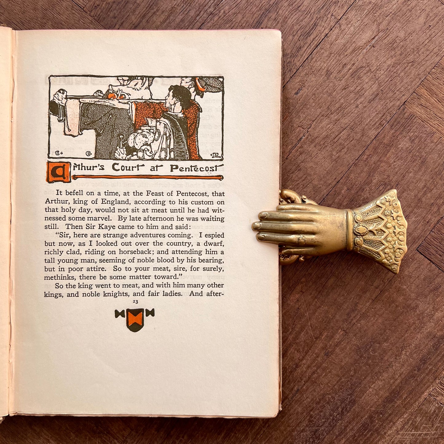 A Lady of King Arthur’s Court (1907 First Edition) – Sarah Hawks Sterling