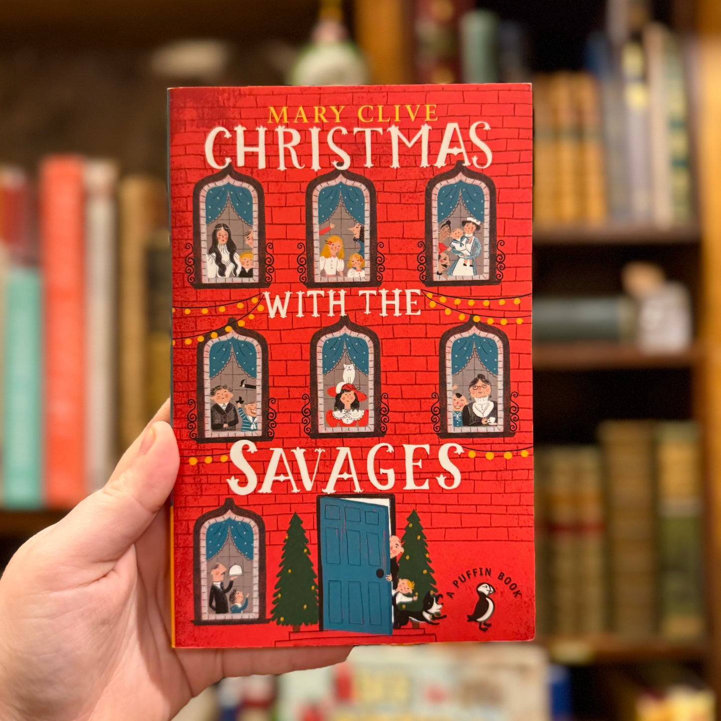 Christmas With the Savages – Mary Clive