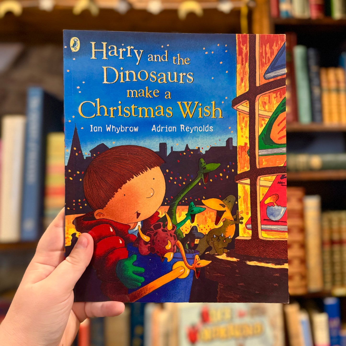 Harry and the Dinosaurs Make a Christmas Wish – Ian Whybrow and Adrian Reynolds