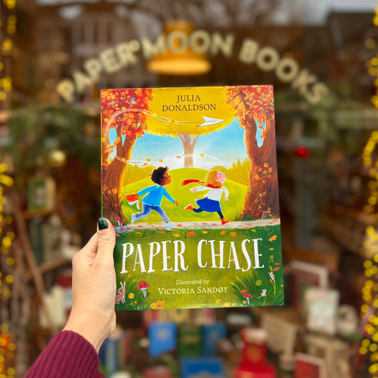 Paper Chase (Double Signed First Edition) – Julia Donaldson, Victoria Sandøy
