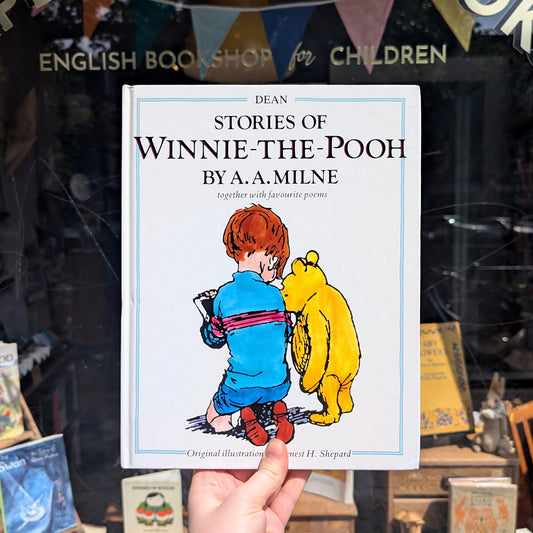Stories of Winnie-The-Pooh – A.A. Milne
