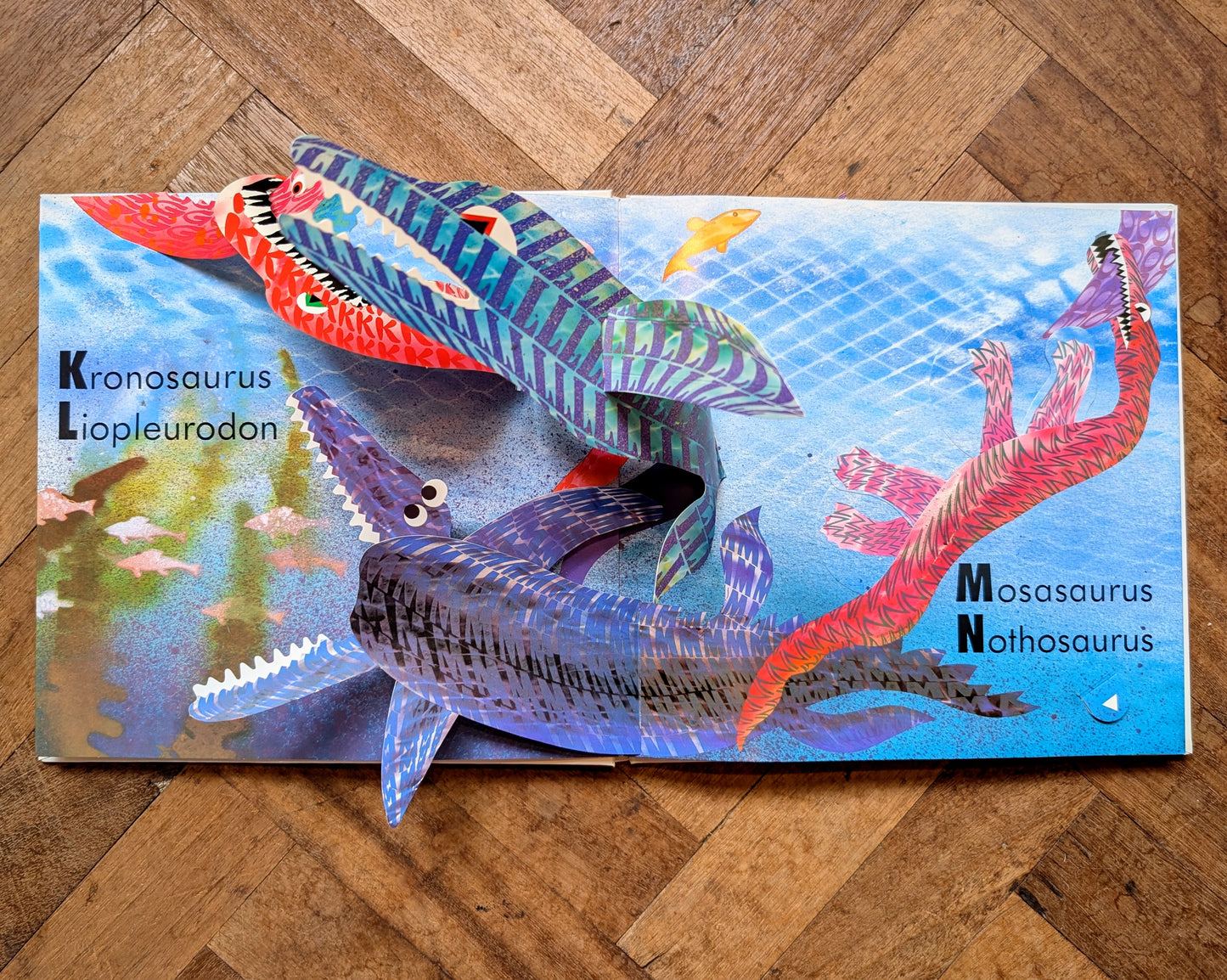 ABC Dinosaurs (First Edition 1993) – Jan Pienkowski