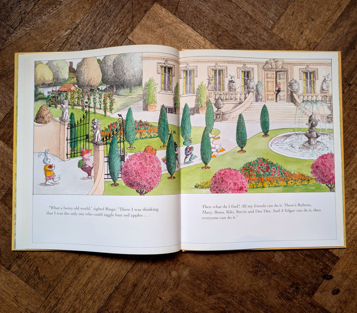 Four Red Apples (First Edition) – David McKee