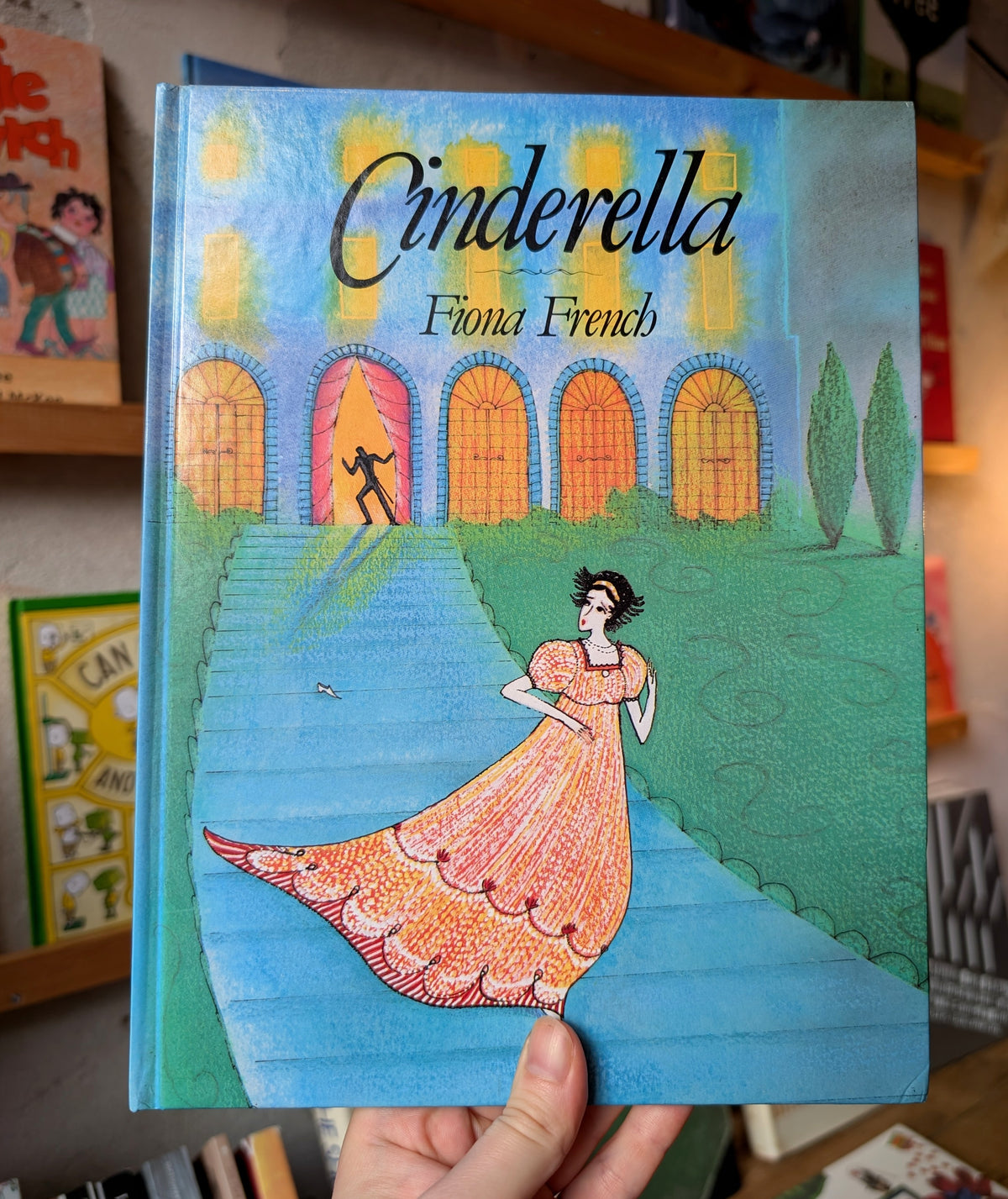 Cinderella (First Edition) – Fiona French