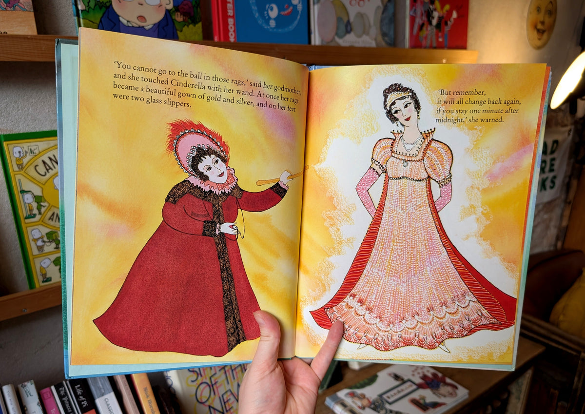 Cinderella (First Edition) – Fiona French