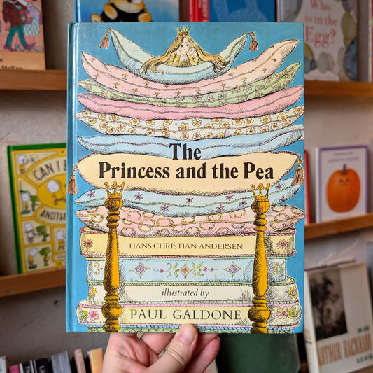 The Princess and the Pea  (First Edition) – Hans Christian Andersen & Paul Galdone