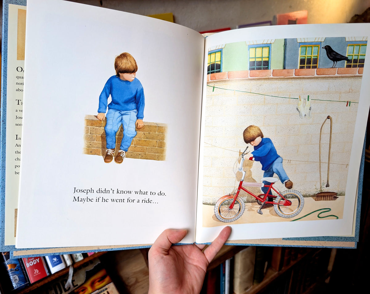 Changes (First Edition) – Anthony Browne