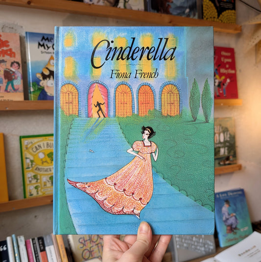 Cinderella (First Edition) – Fiona French