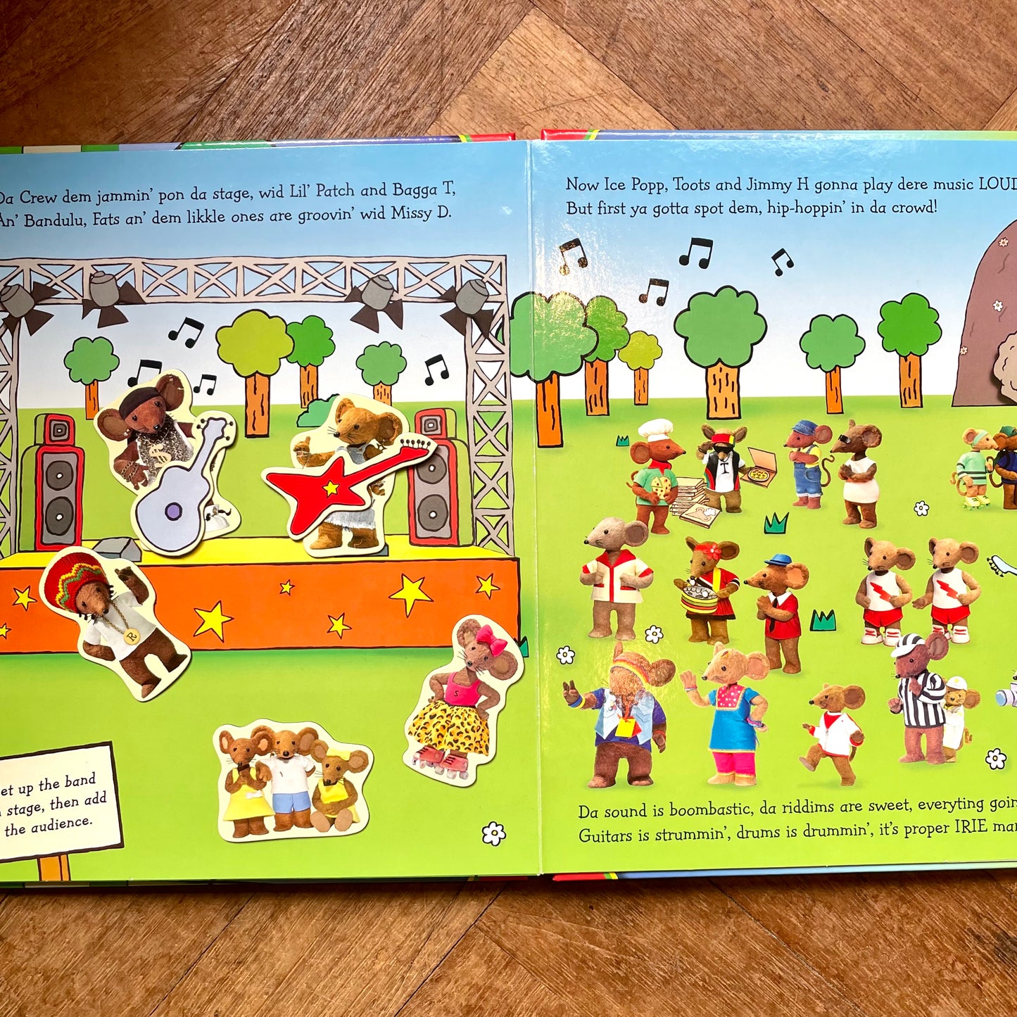 Rastamouse Muddle Mystery: A Magnetic Play Book – Michael de Souza, Genevieve Webster
