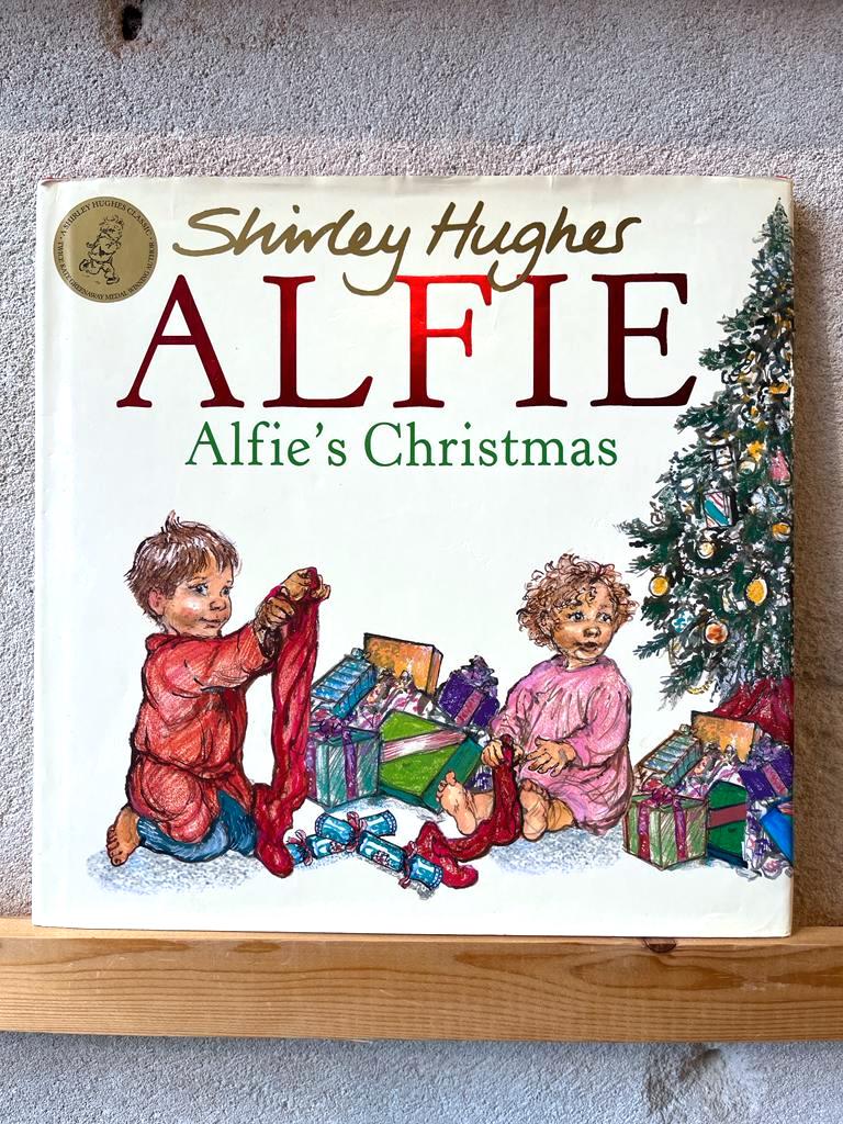 Alfie's Christmas – Shirley Highes