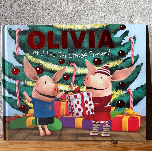 Olivia and the Christmas Present – Farrah McDoogle