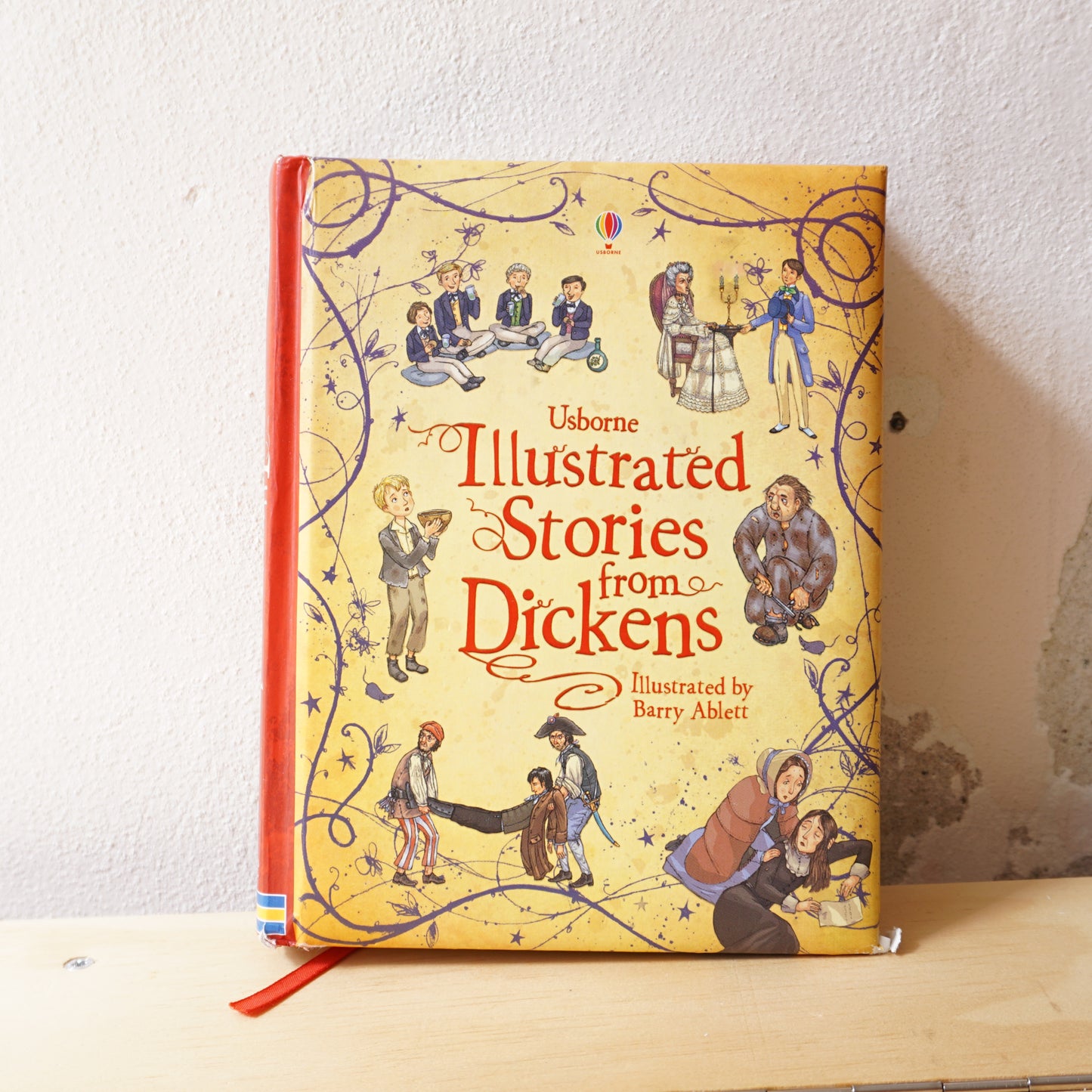 Usborne Illustrated Stories from Dickens - Mary Sebag-Montefiore