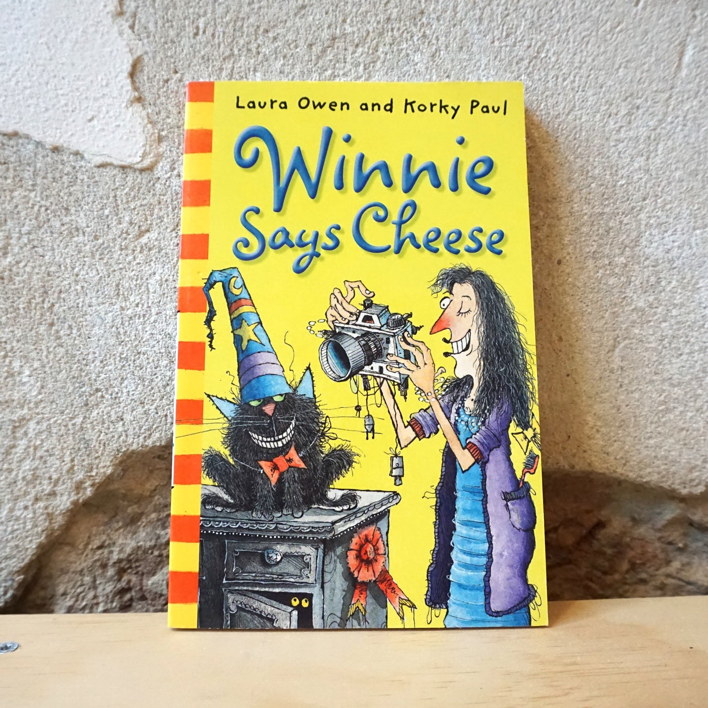 Winnie Says Cheese – Laura Owen, Korky Paul
