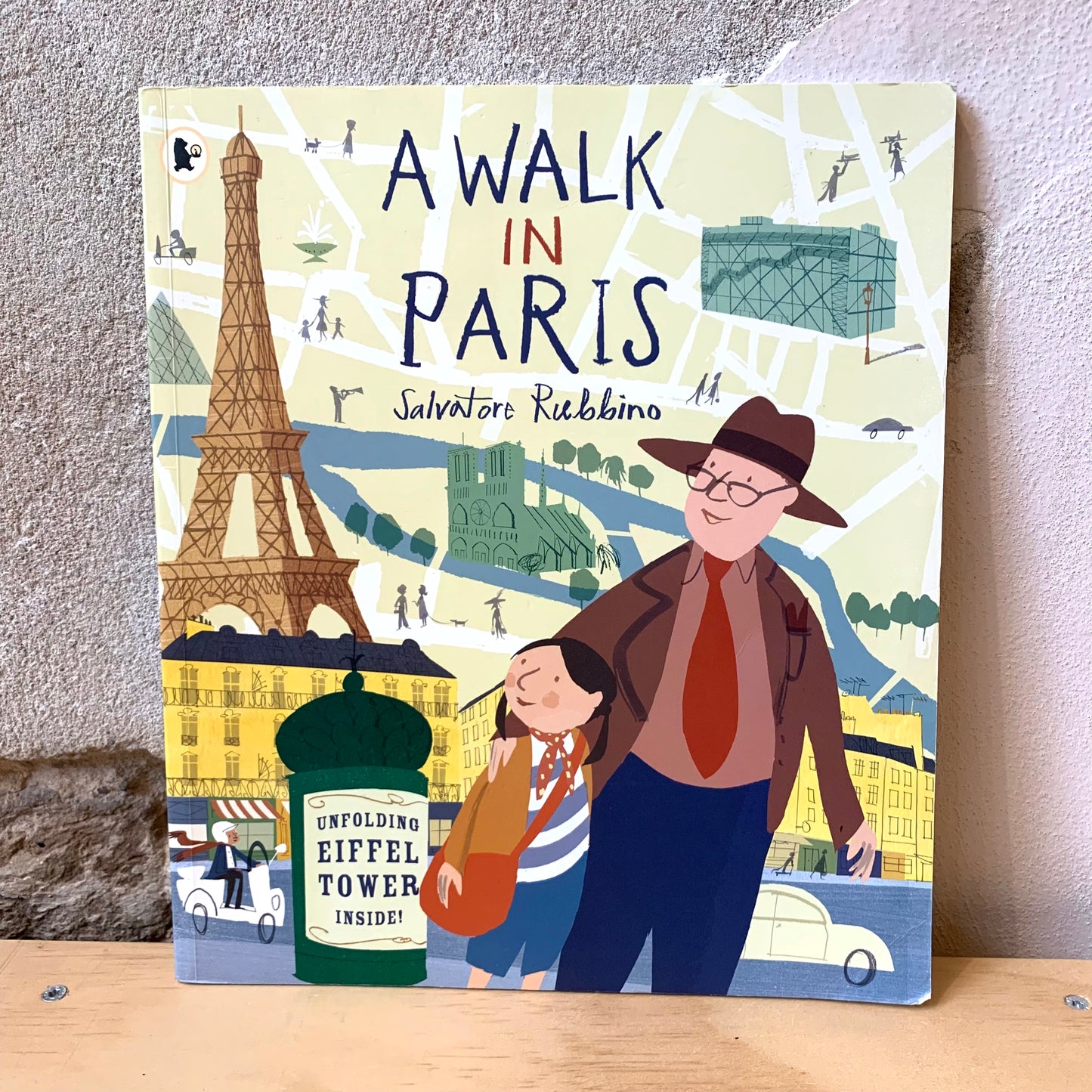 A Walk in Paris – Salvatore Rubbino