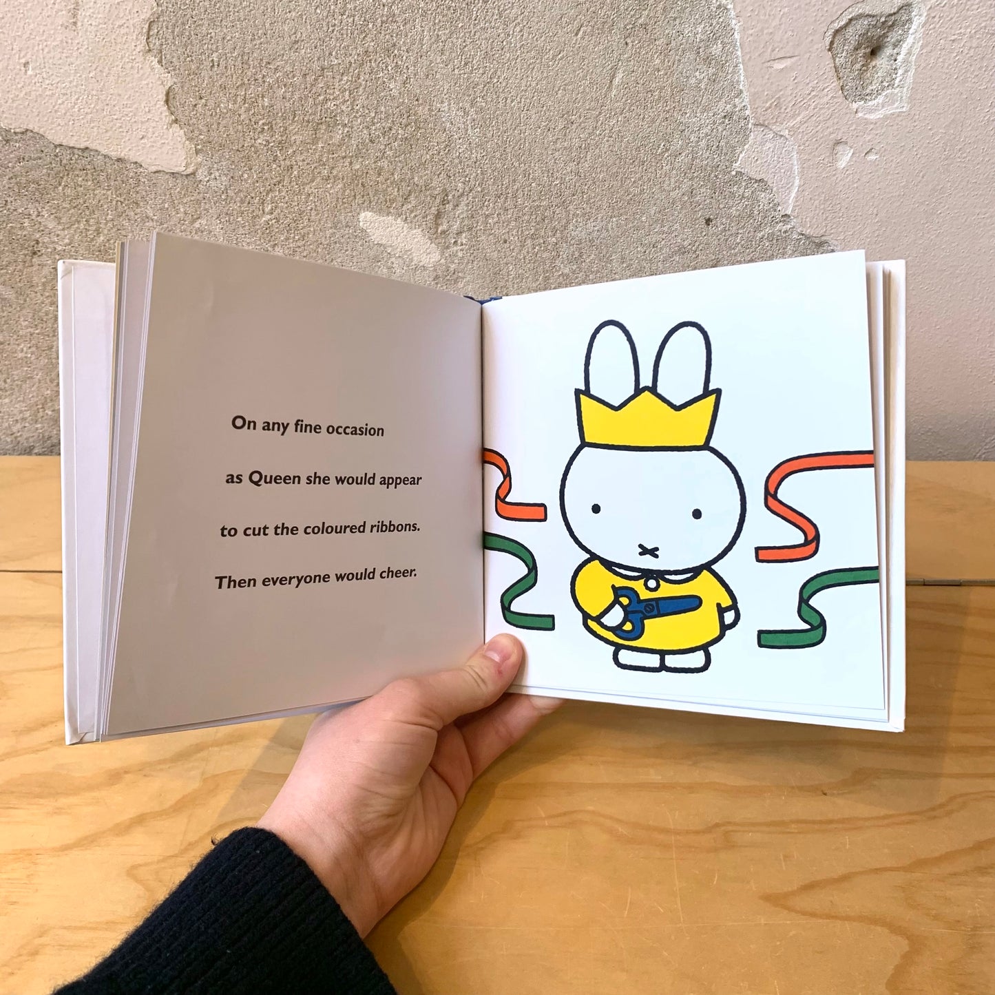 Queen Miffy – Dick Bruna