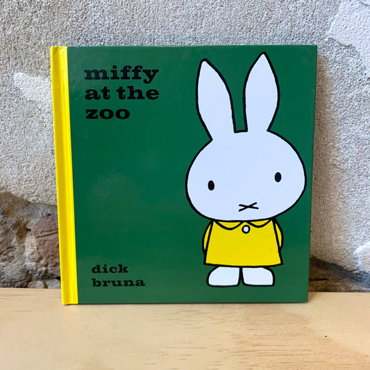 Miffy at the Zoo – Dick Bruna
