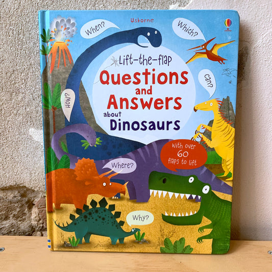 Usborne Lift-the-flap Questions and Answers about Dinosaurs