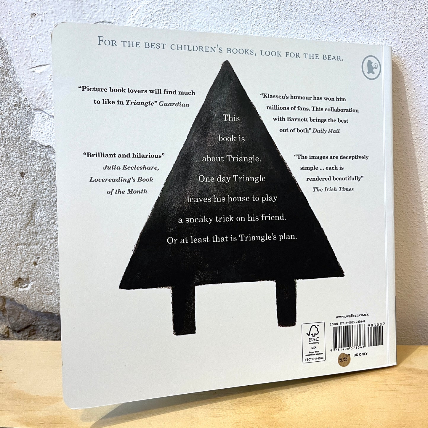 Triangle – Mac Barnett, Jon Klassen