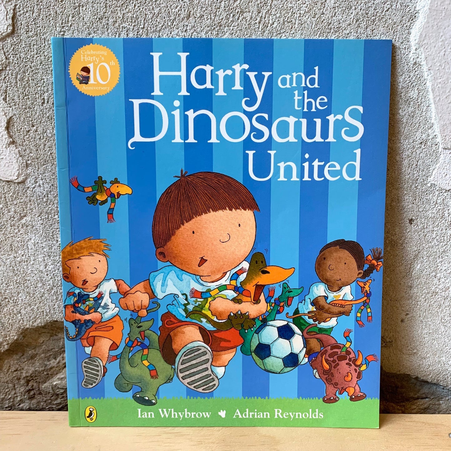 Harry and the Dinosaurs United – Ian Whybrow, Adrian Reynolds