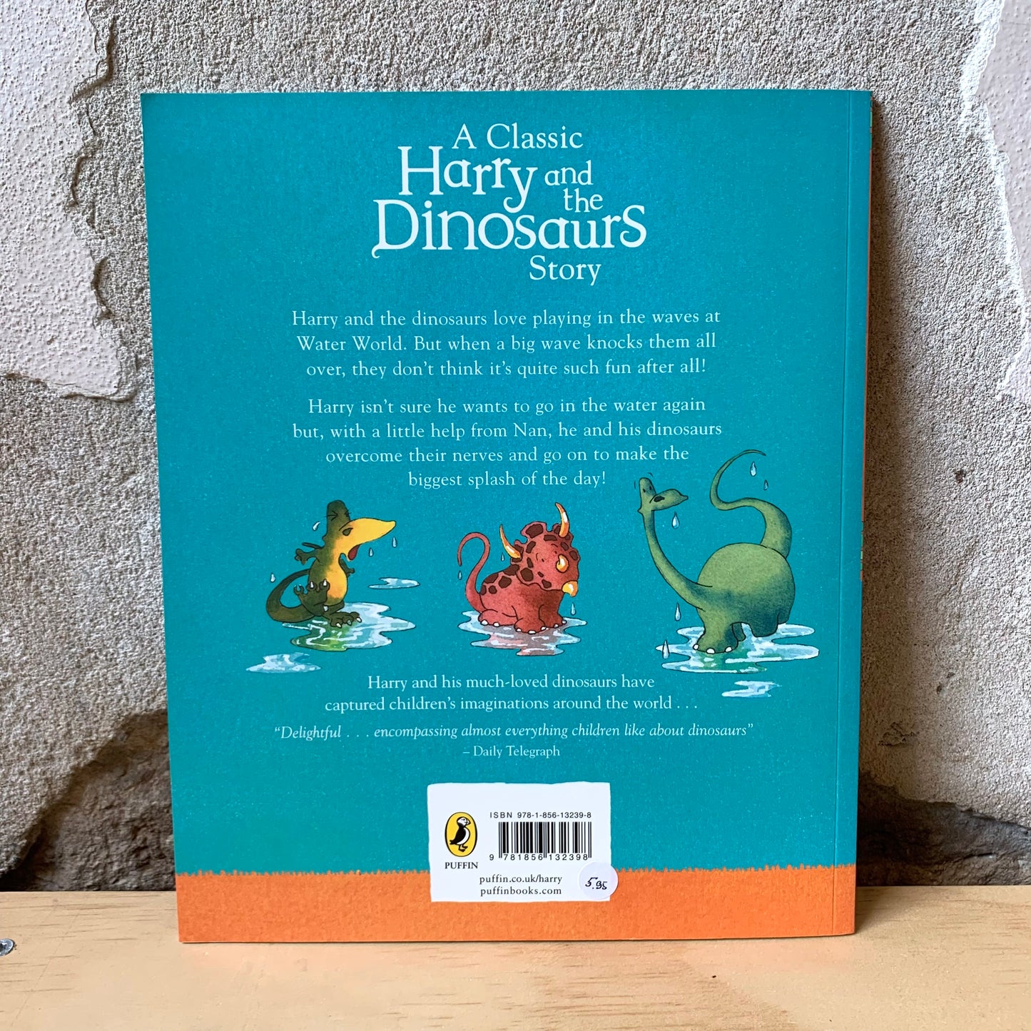 Harry and the Dinosaurs Make a Splash – Ian Whybrow, Adrian Reynolds