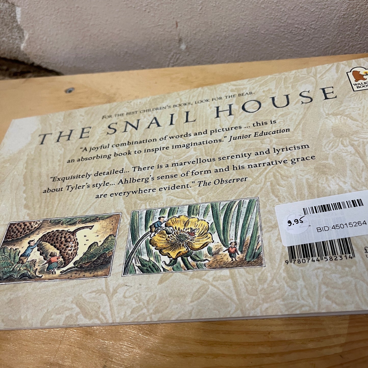 The Snail House - Allan Ahlberg, Gillian Tyler